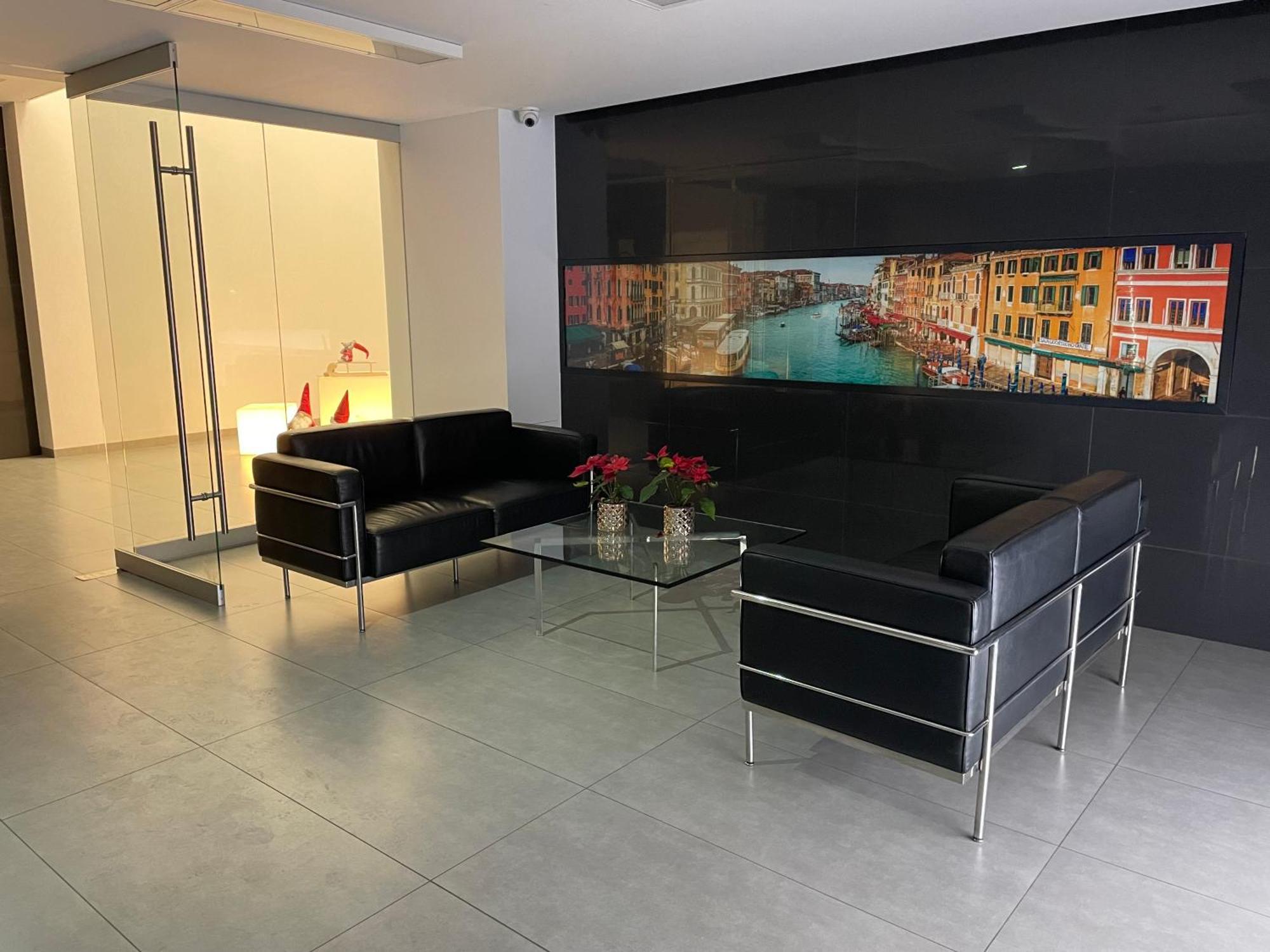 Wenecjanska Comfort Apartment, Free Parking, Self Check-In 24H Πόζναν Εξωτερικό φωτογραφία